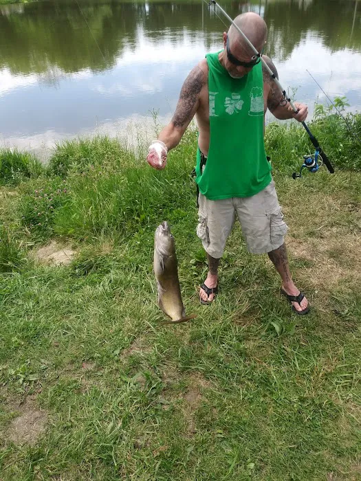 Big Fish-N-Campground Picture 7