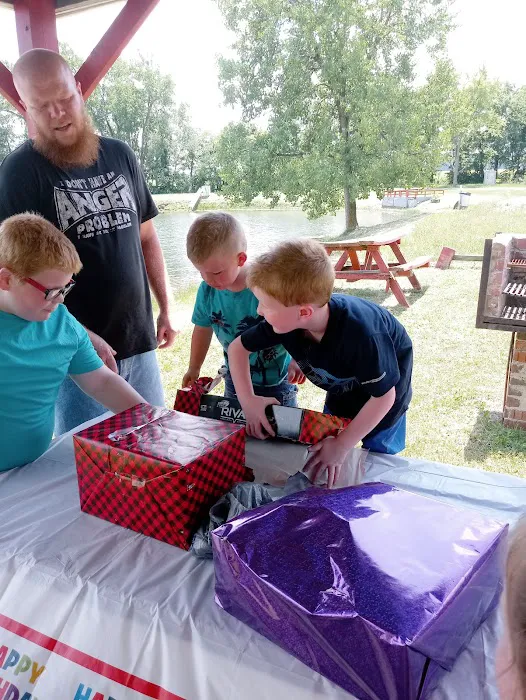 Ken-Do Lake Campground Picture 8