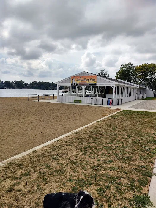 White Oaks on the Lake RV Resort Picture 10