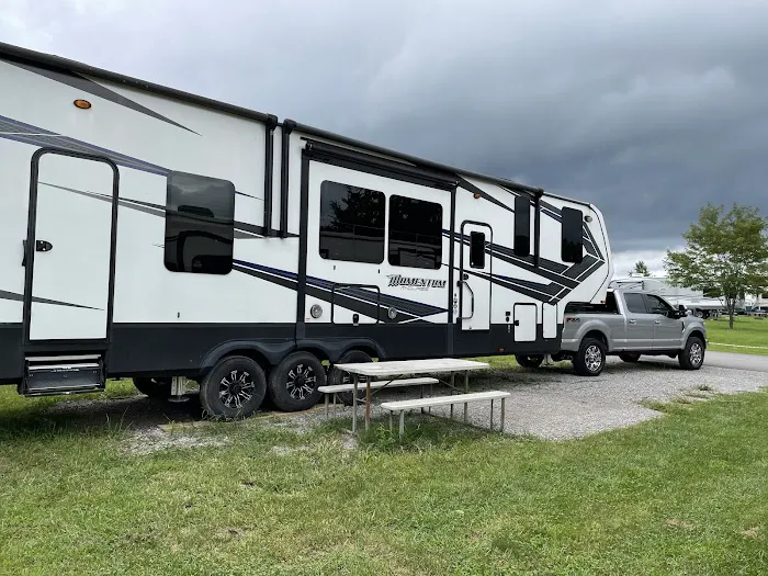 Away A Day RV Campground Picture 9