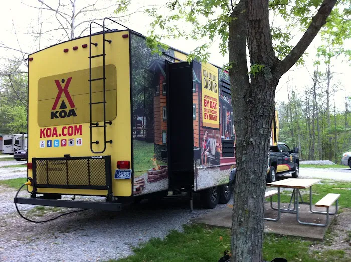 Brown County / Nashville KOA Holiday Picture 10