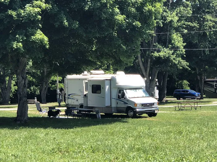 White Acres Campground Picture 6