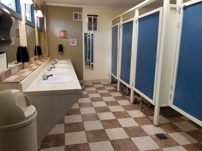 Elizabethtown Crossroads RV Park & Campgrounds - Getaway Retreats Picture 10
