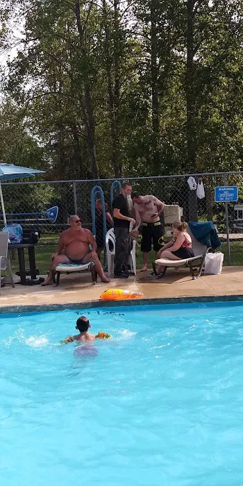 Elizabethtown Crossroads RV Park & Campgrounds - Getaway Retreats Picture 5