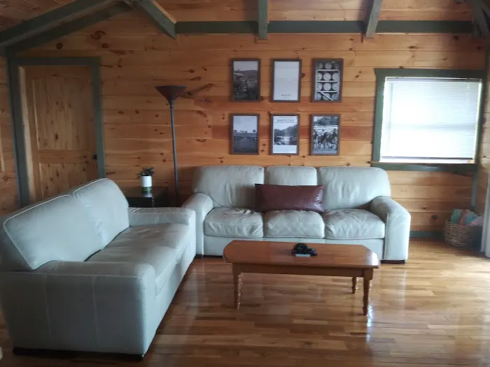 The Frenchman Cabin Picture 7