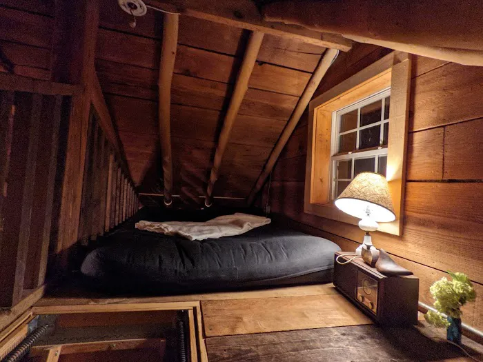 Firefly Cabin Picture 7