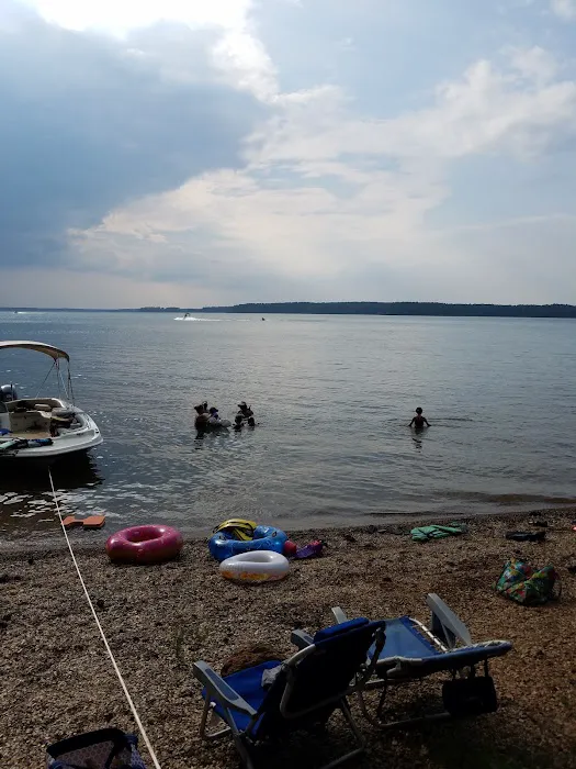 US Corps of Engineers Ridge Rd. Campground Picture 1