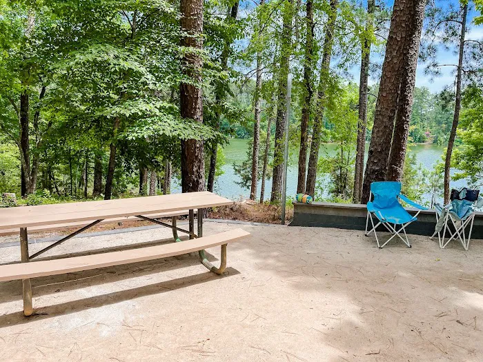 Hawe Creek Campground Picture 10