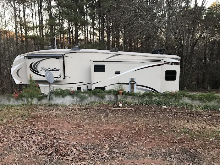 Tiger Mountain RV Camping & Cabins Picture 6