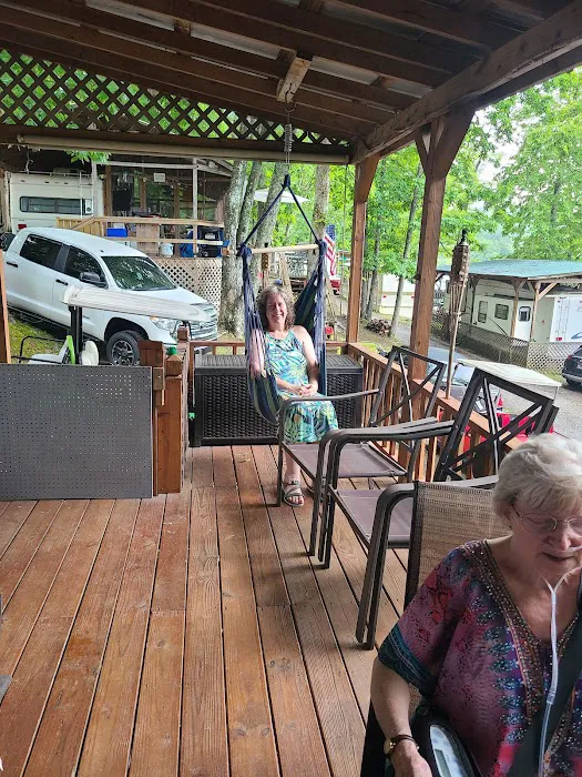 Lost Creek RV Park Picture 10