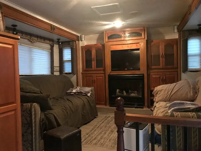 Hollow Mountain RV and ATV Campground Picture 5