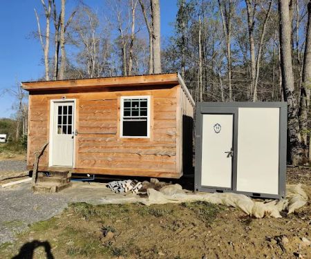 Lakeside Getaway on Douglas