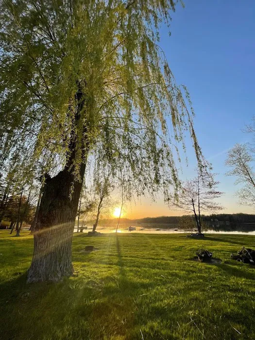 Nature's Chain of Lakes Campground Picture 4