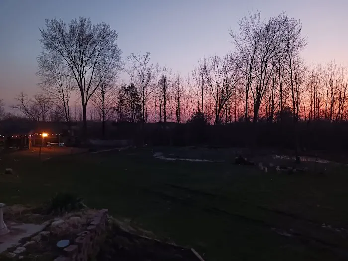 A Waggin' Good Time At Mellow Acres Picture 2