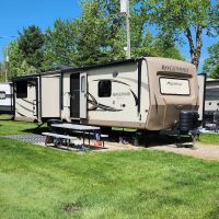 Camp S'more South Haven ico