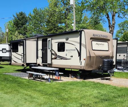 Camp S'more South Haven