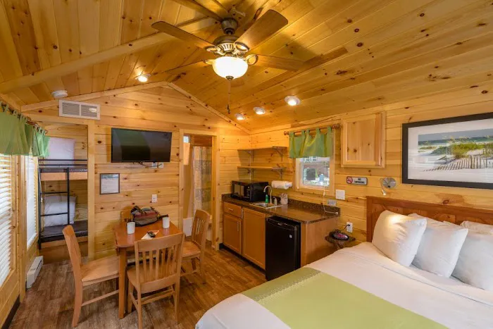 Coloma / St. Joseph KOA Holiday Picture 2