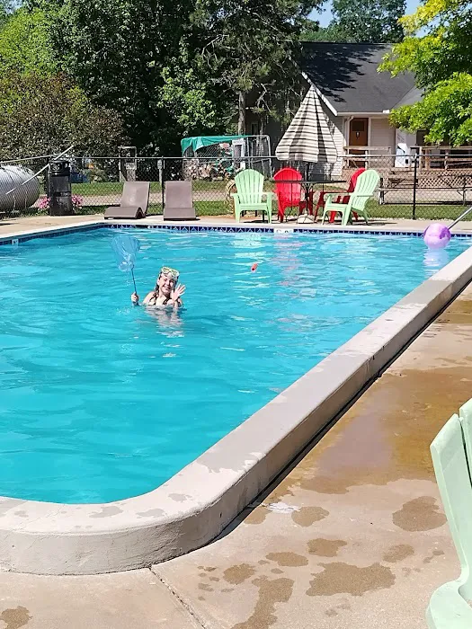 Salmon Run Campground and Vic's Canoes, Kayaks and Tubes Picture 1