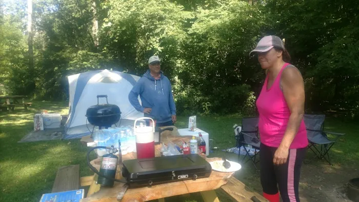 Mystery Creek Campground Picture 10