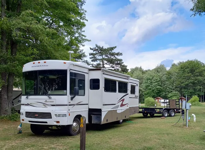 River Pines RV Park Campground Picture 3