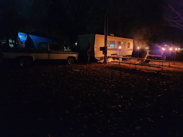 Drew's Campground Picture 3