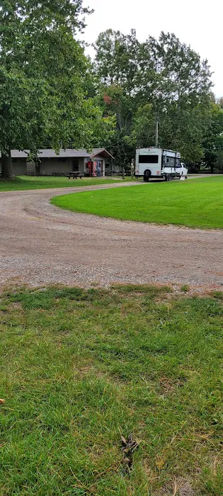 Drew's Campground Picture 8