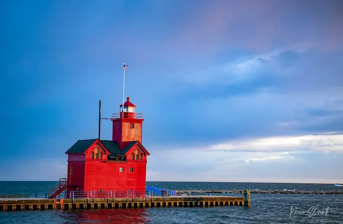 Holland State Park - Macatawa Campground Picture 5