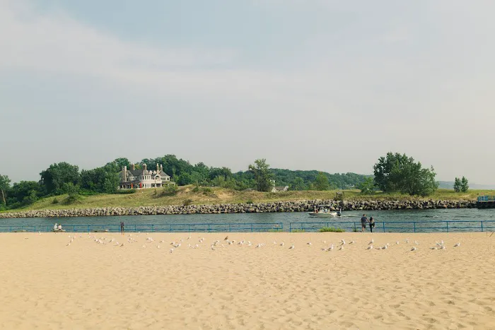 Holland State Park - Macatawa Campground Picture 10