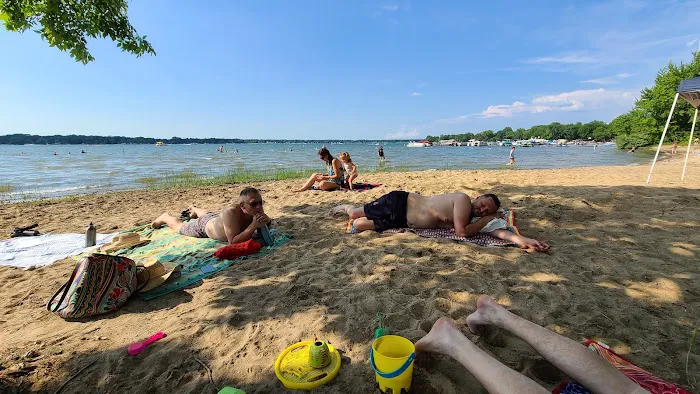 Bass Lake Beach & Campground Picture 5