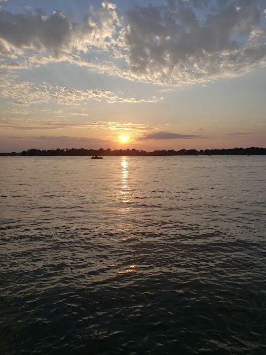 Bass Lake Beach & Campground Picture 7