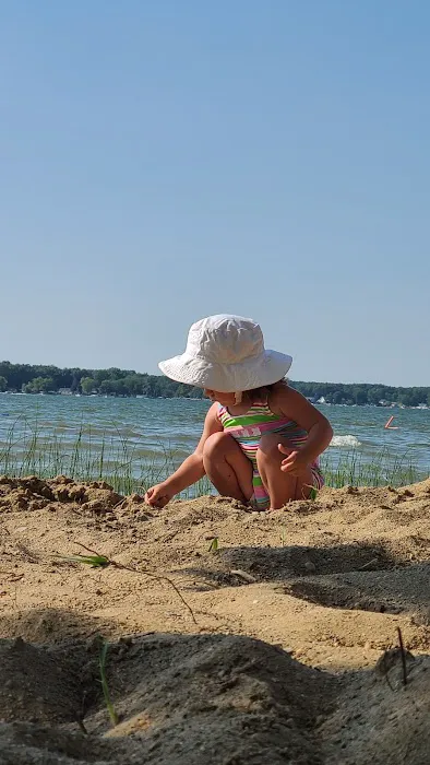 Bass Lake Beach & Campground Picture 4