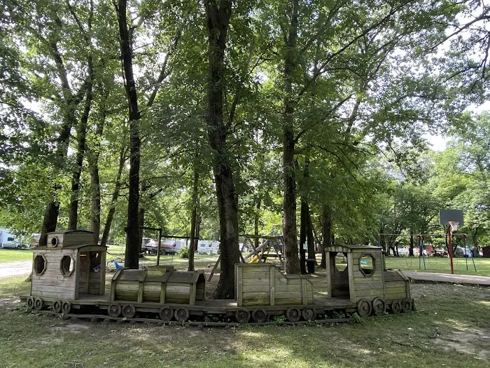 Dream Acres Camp Ground Picture 6