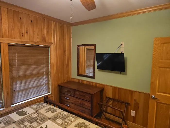 Cherry Lake Cabin Picture 5