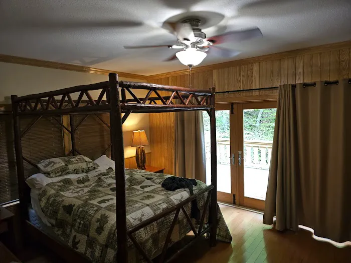 Cherry Lake Cabin Picture 9