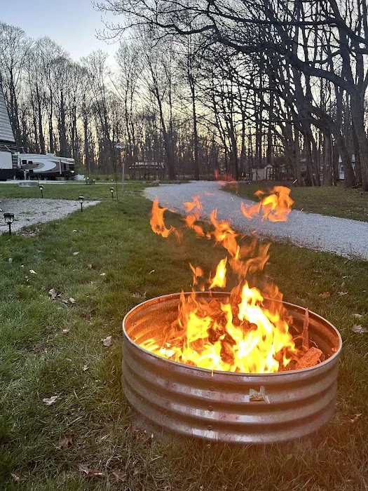 Indian Oaks Campground Picture 2