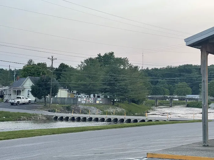 Grand Trails RV Park Picture 5
