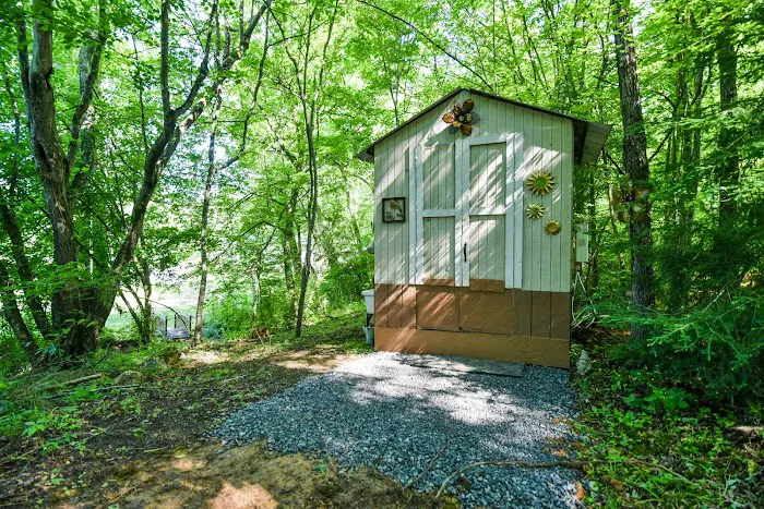 Appalachian Pond Campground Picture 7