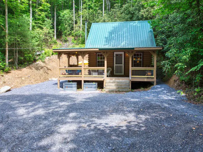 Mount Sterling Base Camp Picture 2