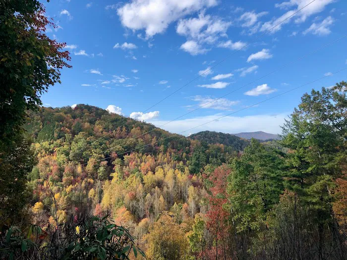 Smoky Mountain Sky Camp Picture 9