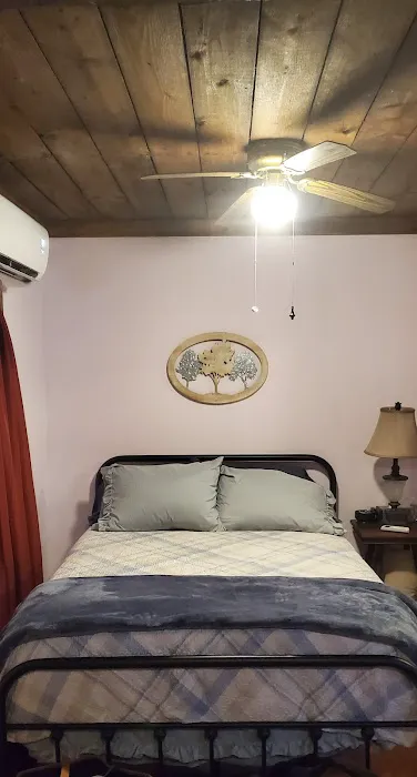 Mulberry Cabin Picture 6