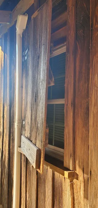 Mulberry Cabin Picture 9