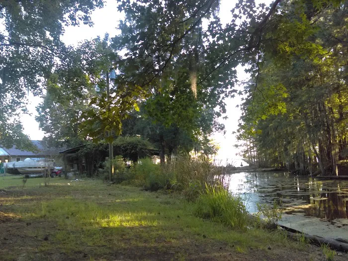 Elliott's Landing and Campground Picture 5