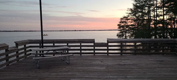 Pier Cabin 1 Picture 2