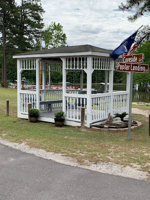 Poplar Creek Landing Picture 7