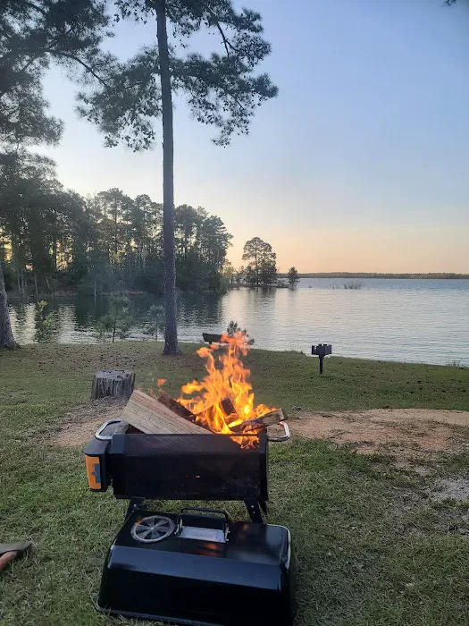 Pointes West Army Resort - Camping Area 2 Picture 7