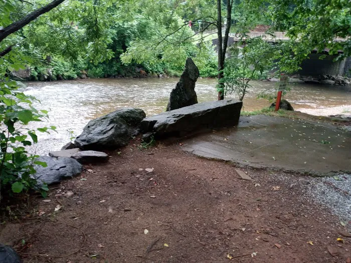 Old Corundum Millsite Campground Picture 8