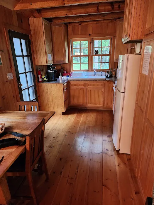 Walnut Grove Farmhouse (airbnb) Picture 5