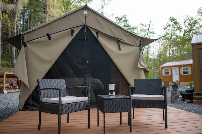 Savor Carolina Cabins Picture 6