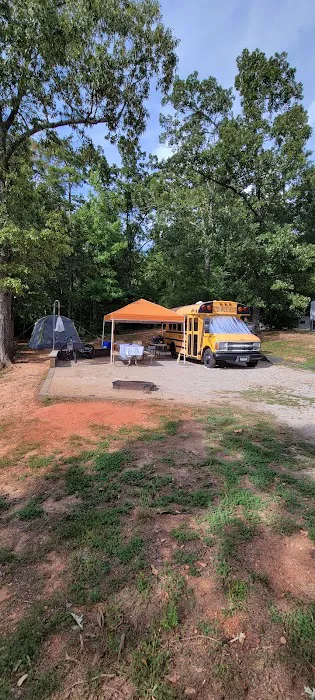 Oconee Point Campground Picture 10