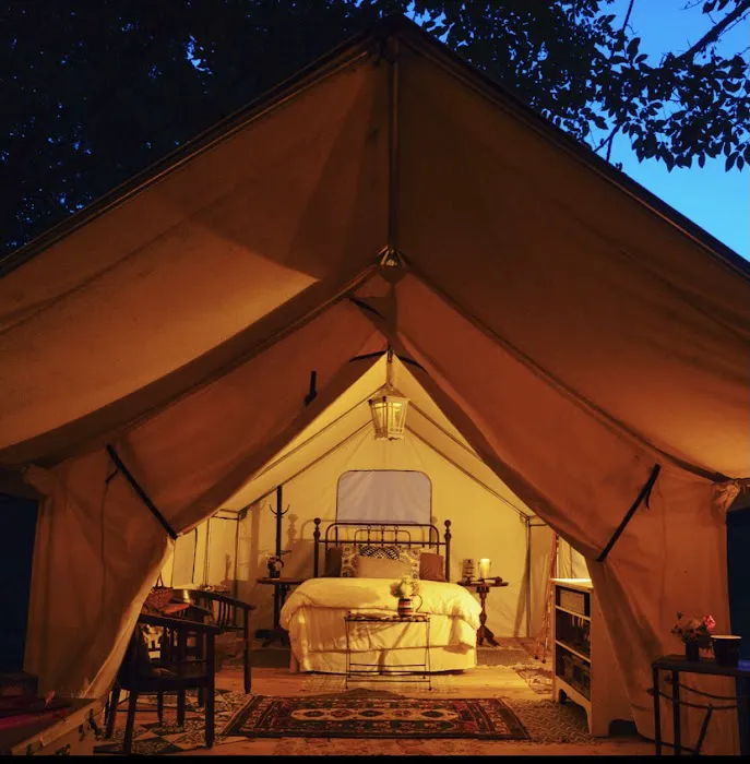 Smoky Mountain Glamping - Creekside Tent Picture 6